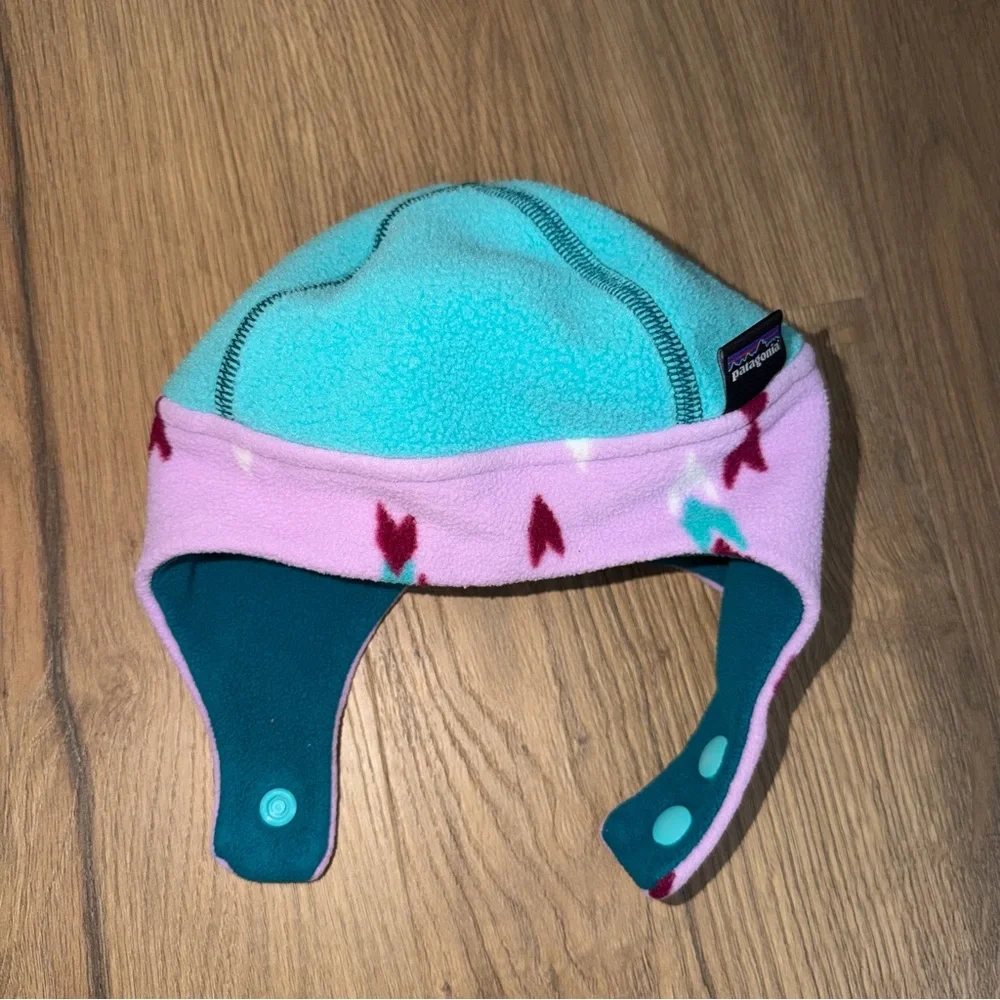 Patagonia Baby Reversible Synchilla Fleece Hat - Picture 2 of 4